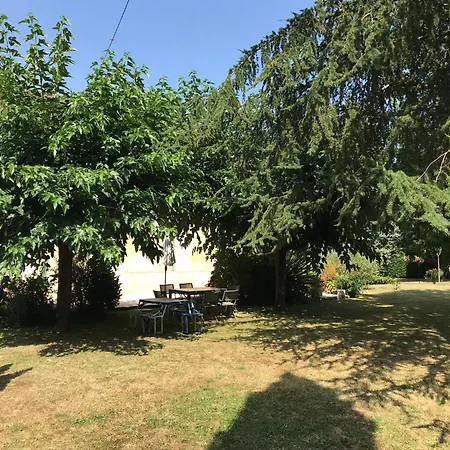 De Charme Aux Portes De Castillon La Bataille Holiday home