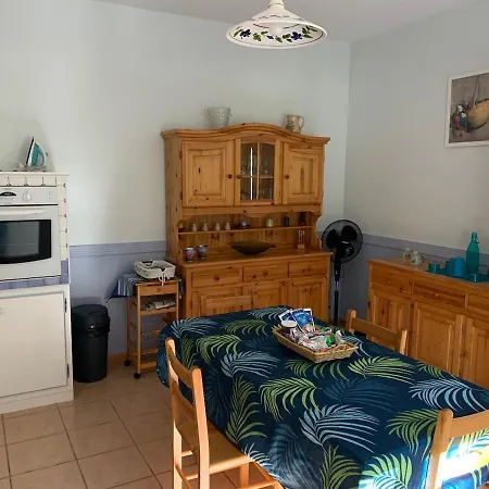 Holiday home De Charme Aux Portes De Castillon La Bataille Lamothe-Montravel