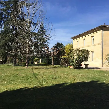 De Charme Aux Portes De Castillon La Bataille Holiday home Lamothe-Montravel